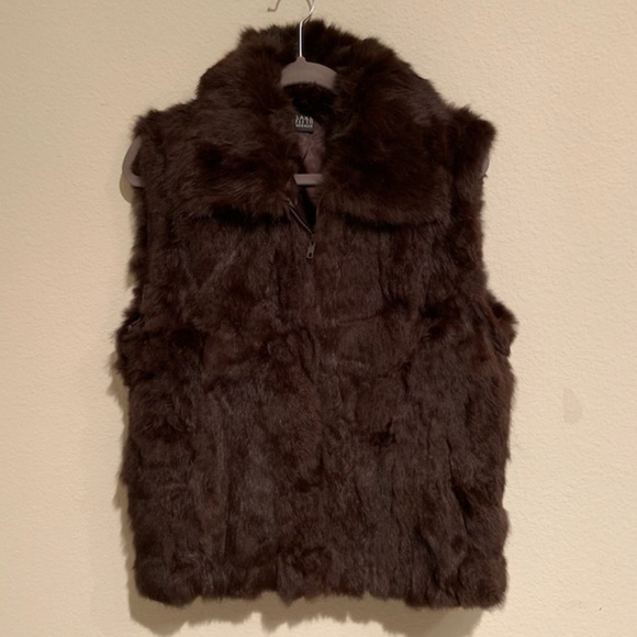 Saks Fifth Avenue vintage Fur Vest - Picture 1 of 3